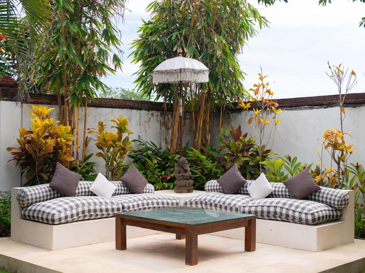 Majapahit Beach Villas By Nakula Ketewel Esterno foto